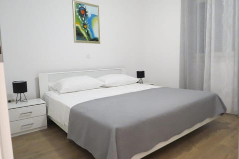 Grey House Zadar Apartment in Zadar