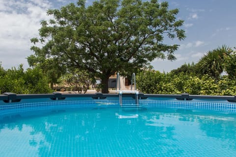 On site, Swimming pool, Swimming pool