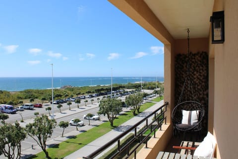 Off site, Natural landscape, View (from property/room), Balcony/Terrace, Sea view, Location, Parking