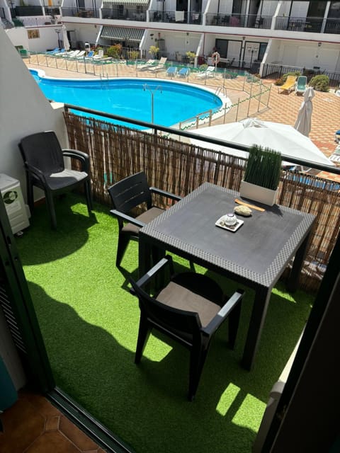 Balcony/Terrace, Pool view