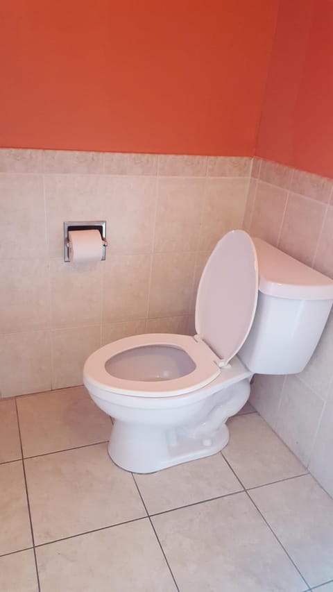 Deluxe Motel, Los Angeles Area Motel in Downey