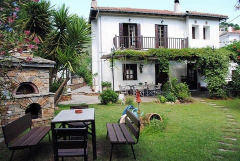 Property building, Patio