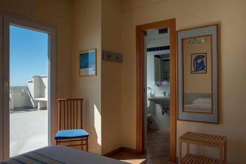 Solarium, TV and multimedia