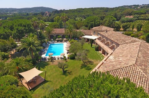 Day, Natural landscape, Garden view, Pool view, Swimming pool, sunbed