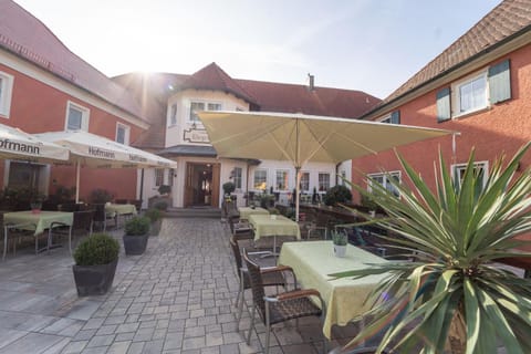 Property building, Restaurant/places to eat, Facade/entrance