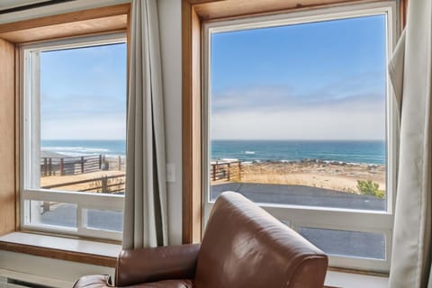 Seagull Beachfront Inn Motel in Devils Lake