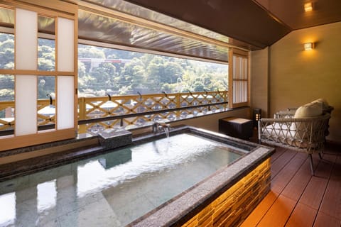 Open Air Bath