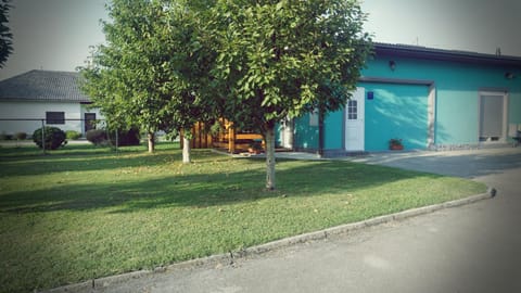 Property building, Garden