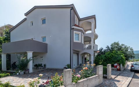 Tea Apartman Apartment in Neum