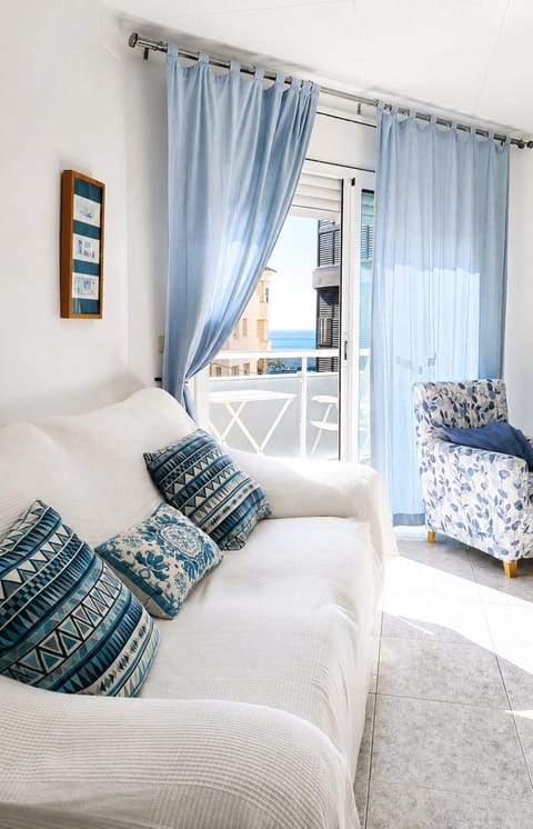 Living room, Seating area, Landmark view, Sea view, air conditioner