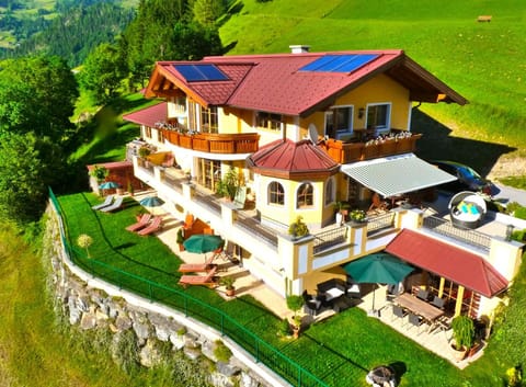 Bird's eye view, Summer, BBQ facilities, Garden, Sauna, Balcony/Terrace, On site, Mountain view
