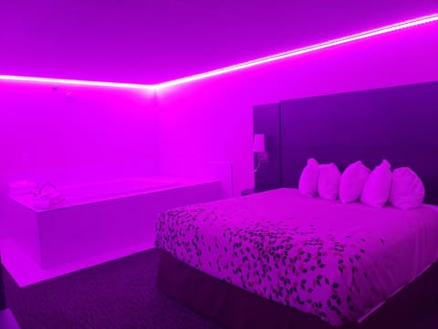 Chicago Club Inn & Suite Hotel in Westmont