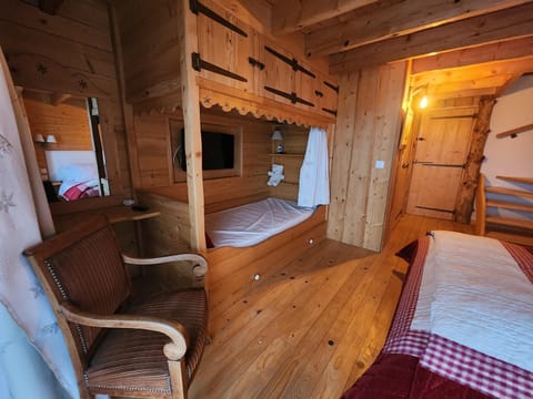 Chalet le Clos de l'Orme Chalet in Provence-Alpes-Côte d'Azur