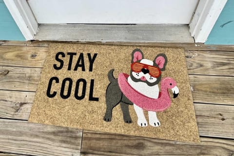 Sunrise Village 109 Condo Apartment in West Beach