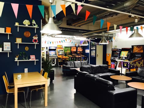 Communal lounge/ TV room, Game Room, Decorative detail, Evening entertainment