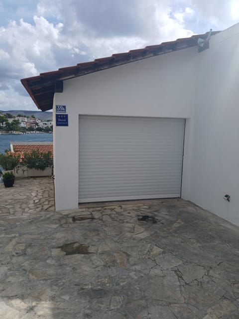 Holiday home Ivan House in Šibenik-Knin County, Croatia