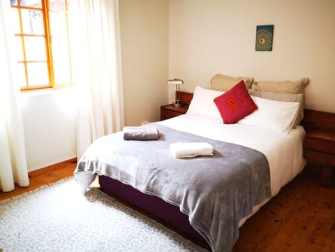 Getaway on Peck Way Bed and Breakfast in Cape Town