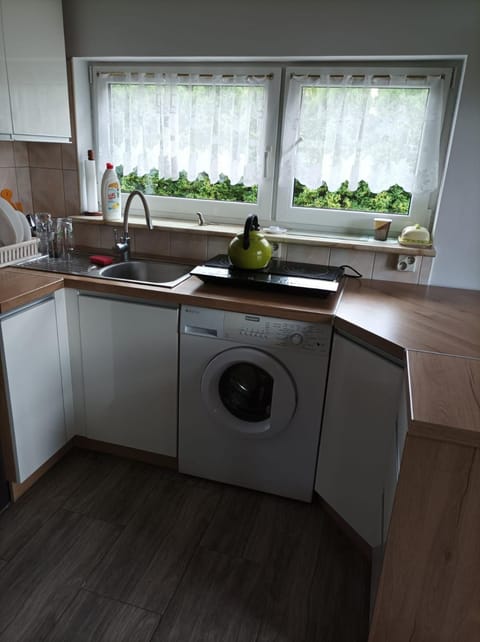 Dom nad jeziorem Charzykowy House in Pomeranian Voivodeship