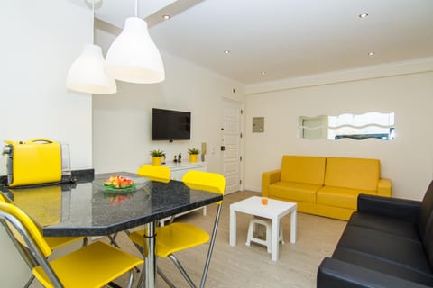 Communal lounge/ TV room, Seating area