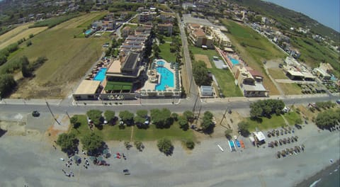Neighbourhood, Bird's eye view, Beach, Swimming pool
