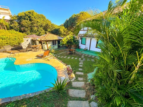 Property building, Spring, Day, Natural landscape, Garden, Garden view, Pool view, Swimming pool, sunbed