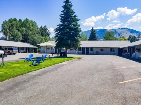 Alpine Motel Motel in Jackson