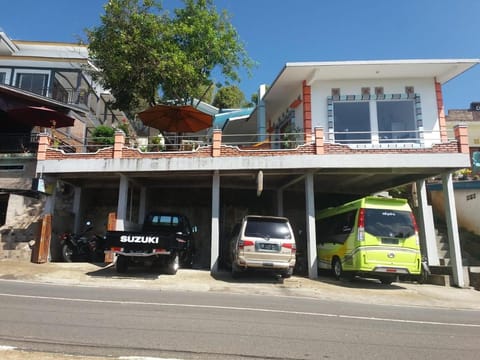 Property building, Parking