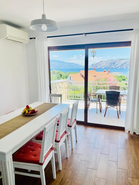 Mare E Sabbia Apartment in Lopar