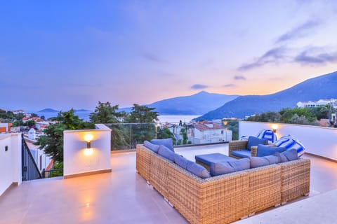 View (from property/room), Balcony/Terrace