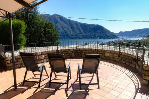Crotto Polirolo - The House Of Travelers Apartment in Cernobbio