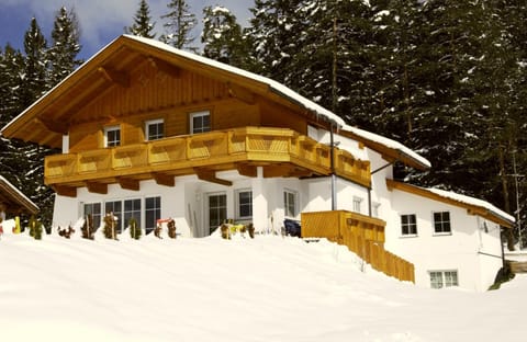 Property building, Winter