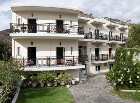 Aretousa Apartment in Crete