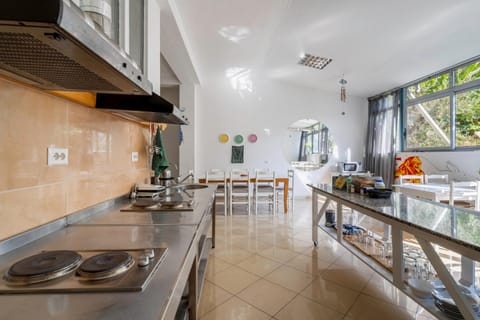 Kitchen or kitchenette, kitchen