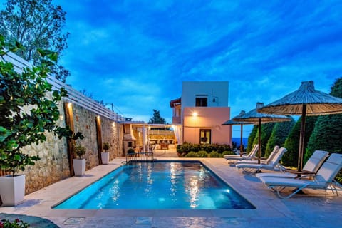 Garden, Garden view, Mountain view, Pool view, Swimming pool