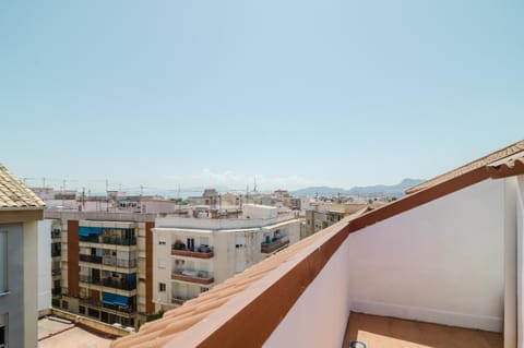 Chillout Grau de Gandia- attico para 6 personas invitamos familias y jovenes, dos banos VT-44956-V Apartment in Gandia