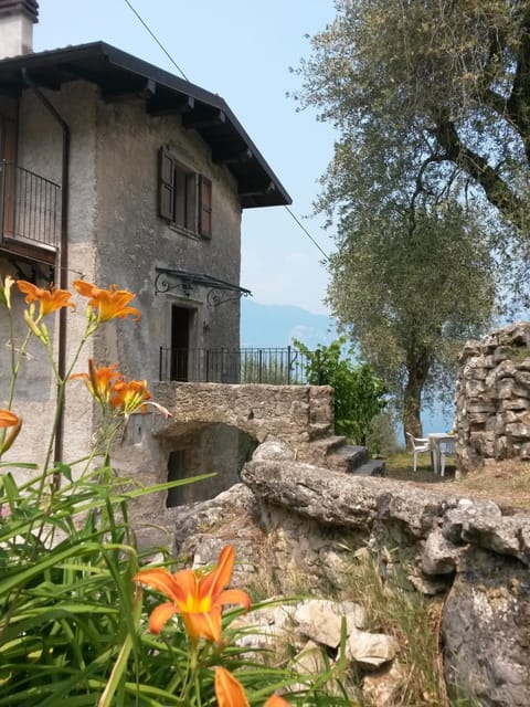 Al Casal House in Brenzone sul Garda