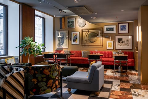 Meeting/conference room