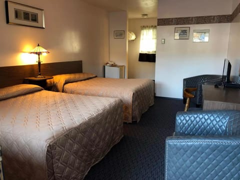 Marland Motel Motel in Powell River