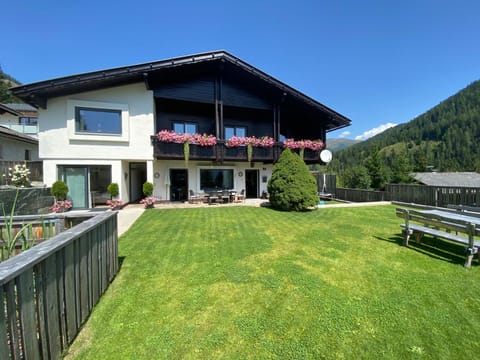 Property building, Garden, Garden