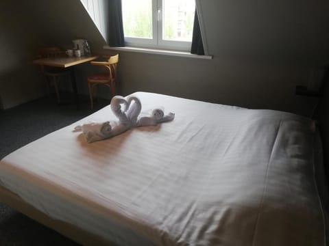 Logies Het Maantje Bed and Breakfast in De Panne