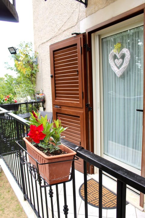 Property building, Balcony/Terrace