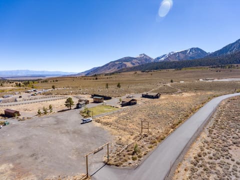 View (from property/room), Mountain view