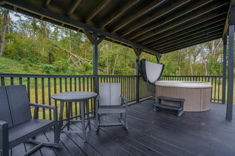 Asheville River Cabins Cabin in Asheville