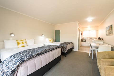 Averill Court Motel Motel in Paihia