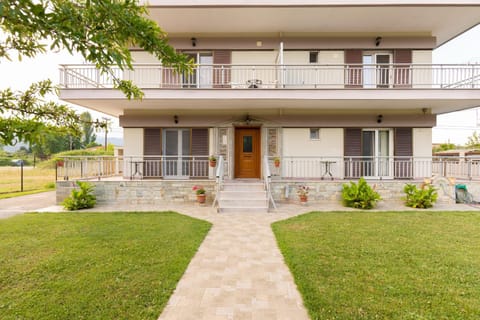 vickys family house Apartment in Decentralized Administration of Macedonia and Thrace