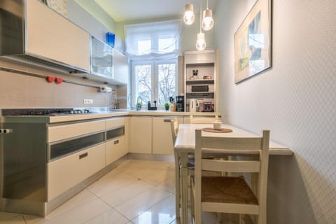 DR Apartments - Harbor Apartment in Sopot