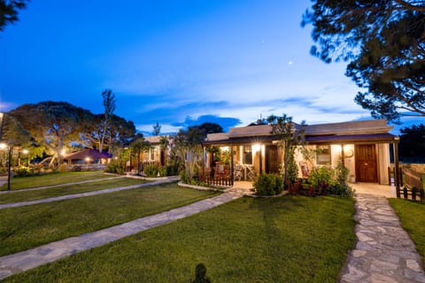 Property building, Garden
