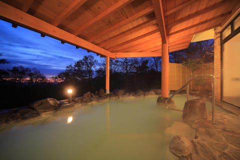 Open Air Bath