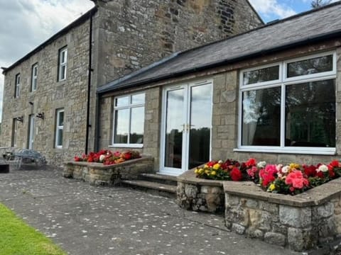 Yellow House Country House in England