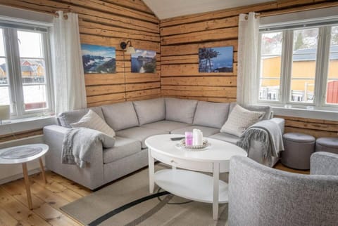 View (from property/room), Living room, Seating area